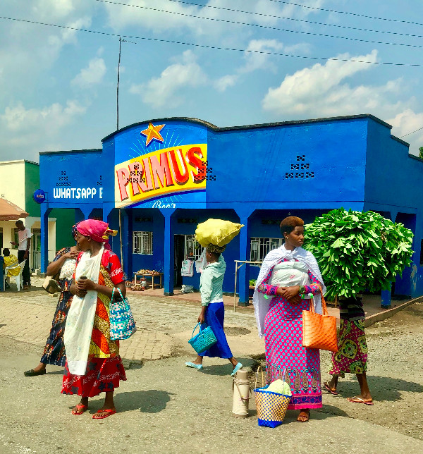 Women at the market in Gisenyi, Rwanda - Market Day